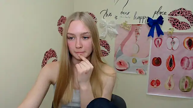 MademoiselleCl online show from 12/20/24, 03:31