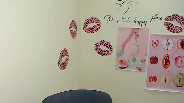 MademoiselleCl online show from 02/09/25, 10:20