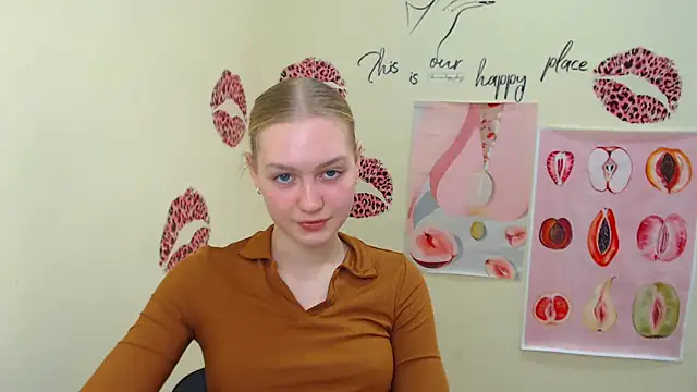 MademoiselleCl online show from 02/19/25, 10:23