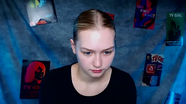 MademoiselleCl online show from 10/27/25, 07:23