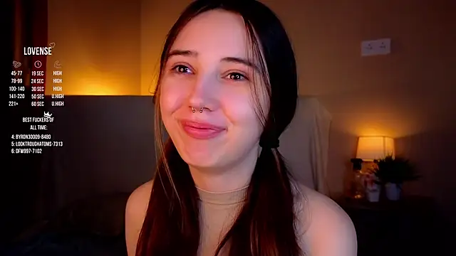 GillianDowdey online show from 09/25/25, 03:21