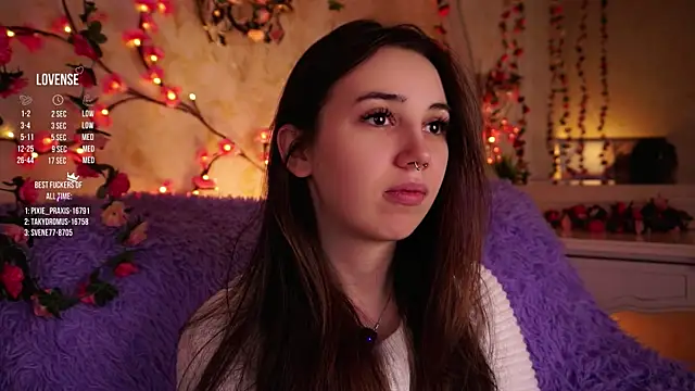 GillianDowdey online show from 12/19/25, 02:51