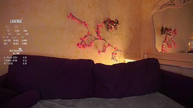 GillianDowdey online show from 03/25/26, 03:12