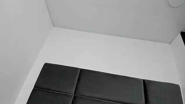 Snapshot of Lizz_Luna chatting on 10/07/25, 02:36 Lizz Luna online show from 10/07/25, 02:36