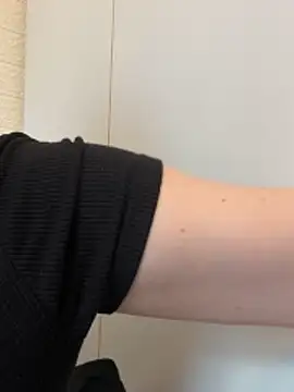 Sophie Eaton online show from 04/04/26, 05:10