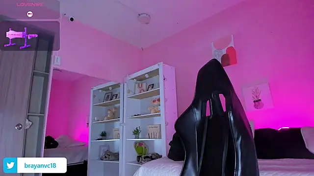 Ian Castillo  online show from 09/29/25, 11:15