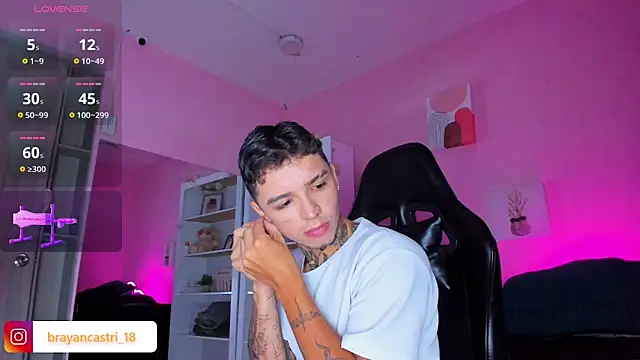 Ian Castillo  online show from 10/25/25, 11:29