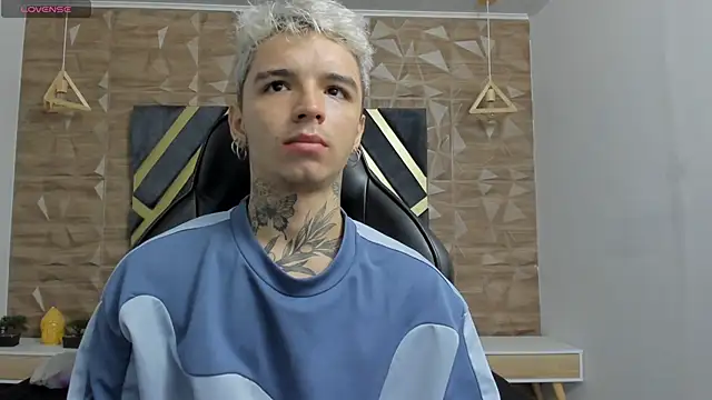 Ian Castillo  online show from 02/23/26, 11:18