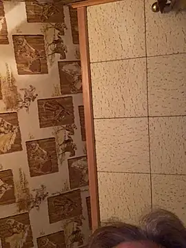 Tonybaloney1972 online show from 04/17/26, 04:26