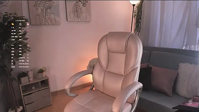 aisha bx online show from 11/29/25, 12:41