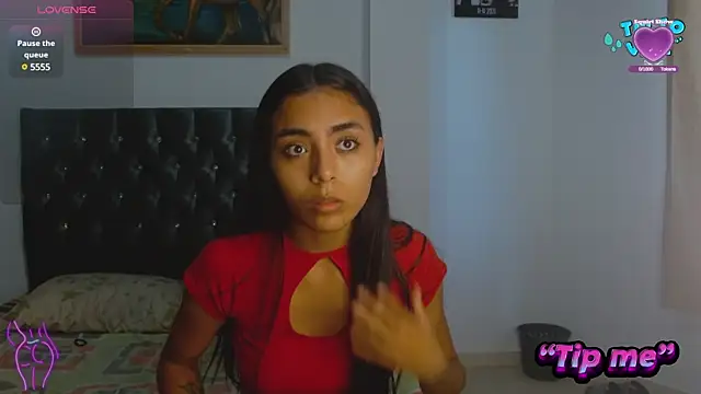 Snapshot of AntonellaAndNoah chatting on 12/05/24, 10:01 AntonellaAndNoah online show from 12/05/24, 10:01