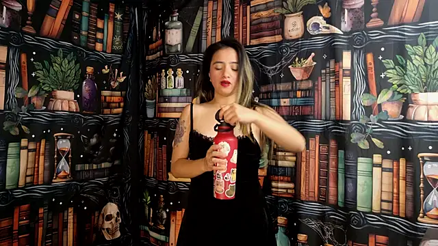 julietta   jackson online show from 10/02/25, 09:00