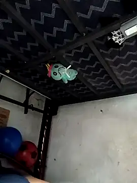 rayhot69 online show from 01/10/25, 05:34