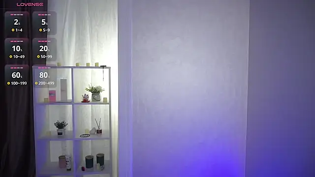 Snapshot of Azure_eyes chatting on 06/02/26, 05:31 Azure eyes online show from 06/02/26, 05:31