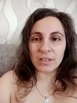 ShelaDiass online show from 01/16/26, 05:11