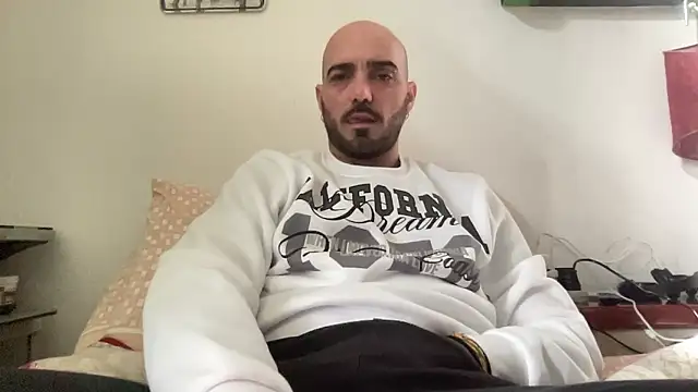 alessandromori91 online show from 01/16/26, 01:48