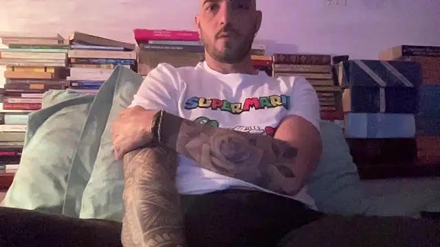 alessandromori91 online show from 04/11/26, 09:19