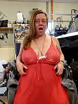 MsShelby40 online show from 02/12/25, 10:04