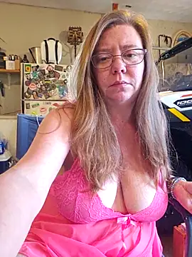 MsShelby40 online show from 09/25/25, 10:13