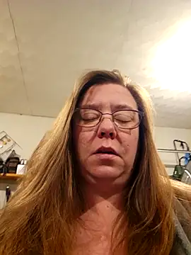 MsShelby40 online show from 12/03/25, 10:52