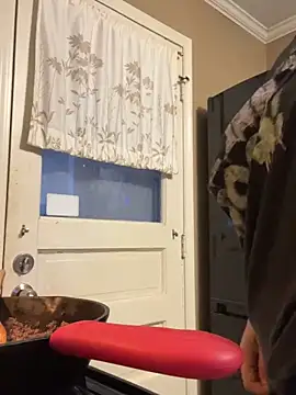 Big-Tits-McGee online show from 12/27/24, 11:21