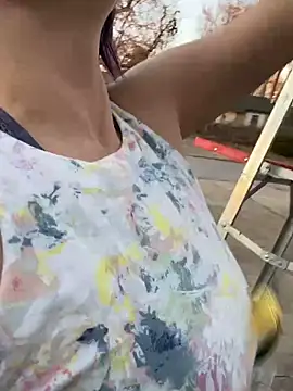 Big-Tits-McGee online show from 02/03/25, 11:47