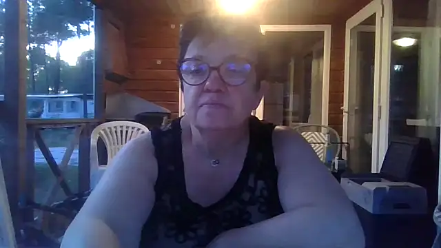 Vandeae44 online show from 05/21/26, 07:43