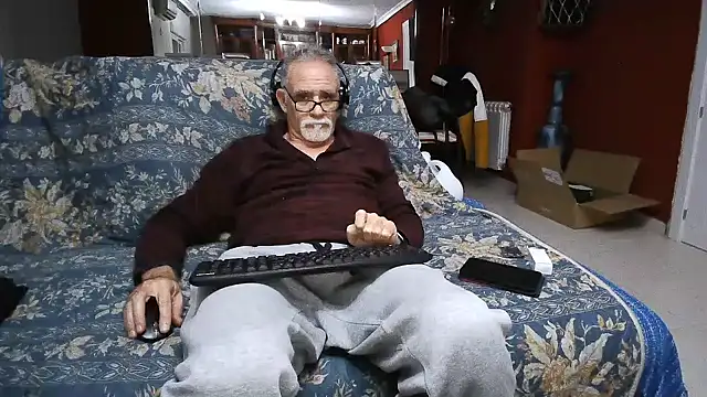 maduroguapo online show from 02/01/25, 09:51