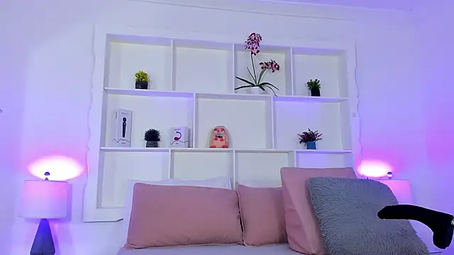 Jenifer Diaz online show from 11/10/25, 01:21