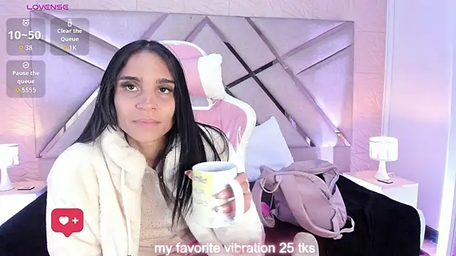 sophie pariss online show from 03/28/26, 03:17