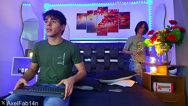 Snapshot of Alex_and_Fabian chatting on 02/02/25, 06:20 Alex and Fabian online show from 02/02/25, 06:20