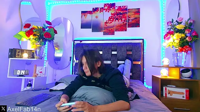 Snapshot of Alex_and_Fabian chatting on 02/16/25, 06:43 Alex and Fabian online show from 02/16/25, 06:43