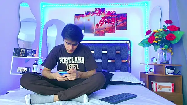 Snapshot of Alex_and_Fabian chatting on 03/21/25, 06:51 Alex and Fabian online show from 03/21/25, 06:51