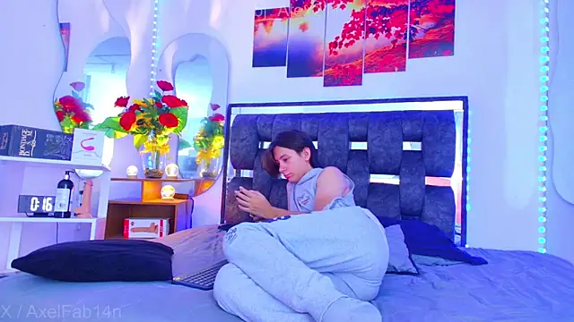 Snapshot of Alex_and_Fabian chatting on 09/14/25, 07:57 Alex and Fabian online show from 09/14/25, 07:57