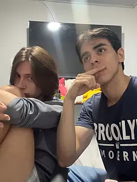 Alex and Fabian online show from 03/10/26, 05:45