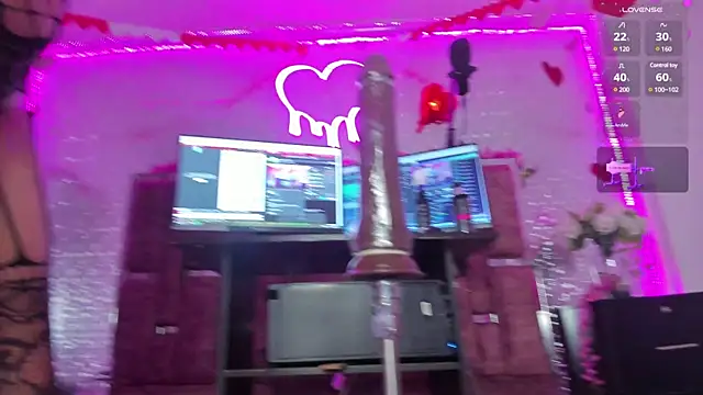 Snapshot of AlessiaDouce chatting on 02/13/25, 11:26 AlessiaDouce online show from 02/13/25, 11:26