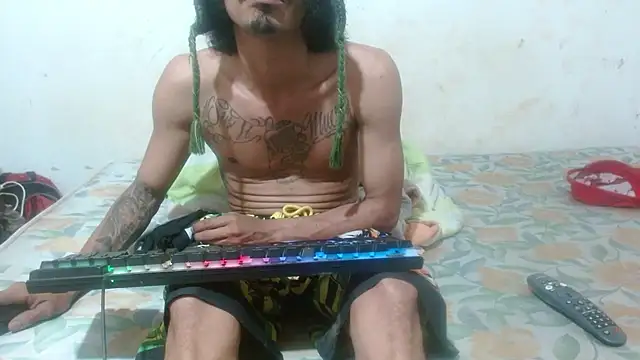 Snapshot of damian_bottom_bigcock chatting on 12/25/24, 04:12 damian bottom bigcock online show from 12/25/24, 04:12