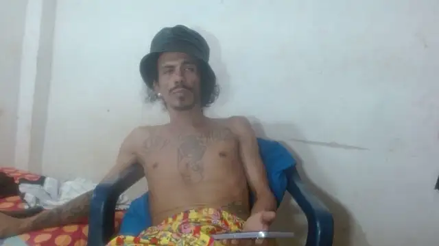 Snapshot of damian_bottom_bigcock chatting on 02/10/26, 08:02 damian bottom bigcock online show from 02/10/26, 08:02