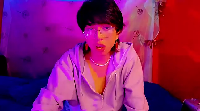 Snapshot of AnggelONfiree chatting on 12/02/24, 07:58 AnggelONfiree online show from 12/02/24, 07:58