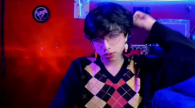 Snapshot of AnggelONfiree chatting on 12/06/24, 07:10 AnggelONfiree online show from 12/06/24, 07:10