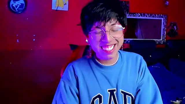 Snapshot of AnggelONfiree chatting on 02/18/25, 09:10 AnggelONfiree online show from 02/18/25, 09:10