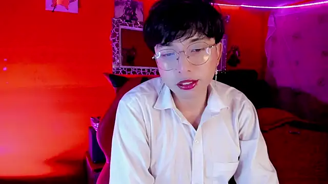 Snapshot of AnggelONfiree chatting on 10/15/25, 05:07 AnggelONfiree online show from 10/15/25, 05:07