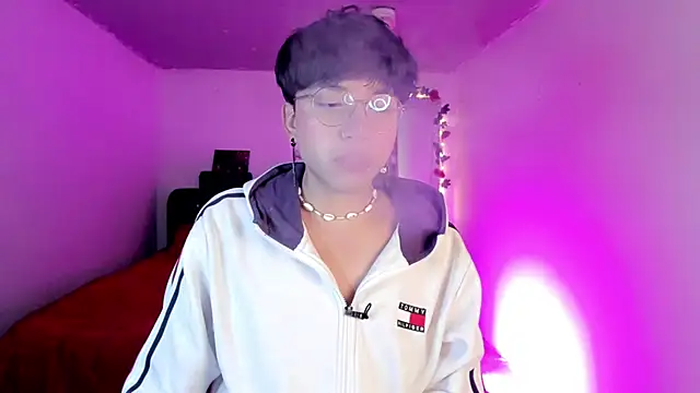 AnggelONfiree online show from 11/23/25, 08:36