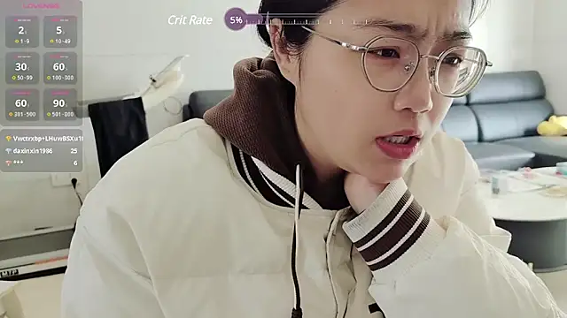 luoxuwen online show from 01/07/25, 05:33