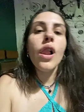 isadelasestrellas online show from 10/27/25, 06:56