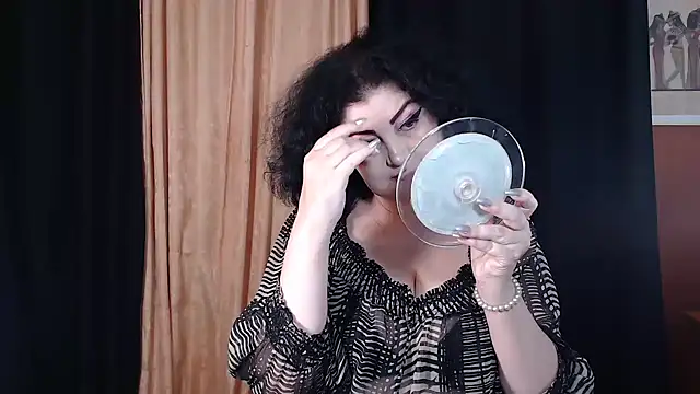  MissJ  online show from 10/26/25, 05:02