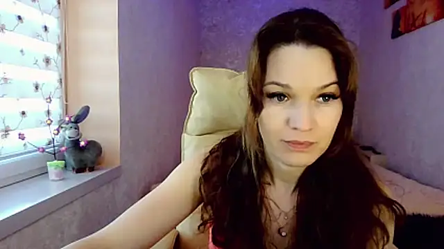 impossibleluna online show from 04/05/26, 02:36