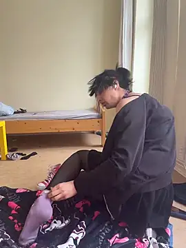 egirl711 online show from 02/09/26, 12:42