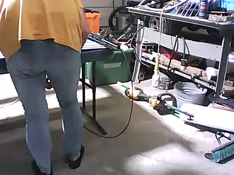 dcrick978 online show from 10/16/25, 12:22