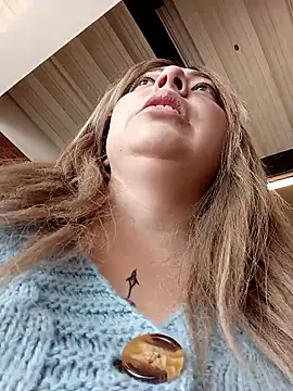 madelaine- online show from 01/07/26, 07:05